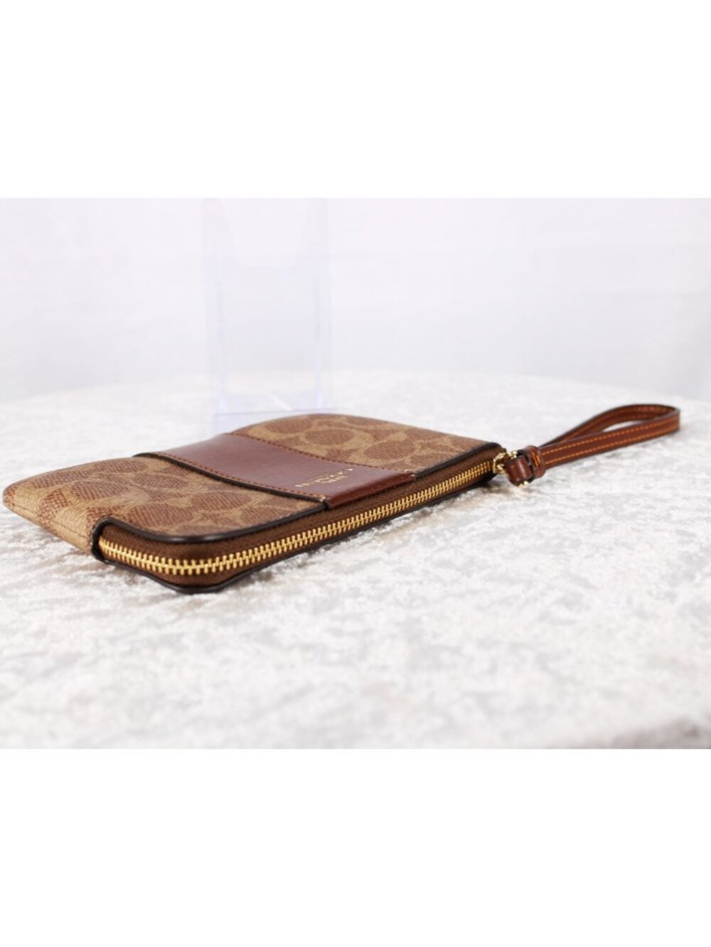 Coach Signature Canvas Zip Wristlet Wallet Tan Brown Leather Trim Gold Hardware - Picture 6 of 7